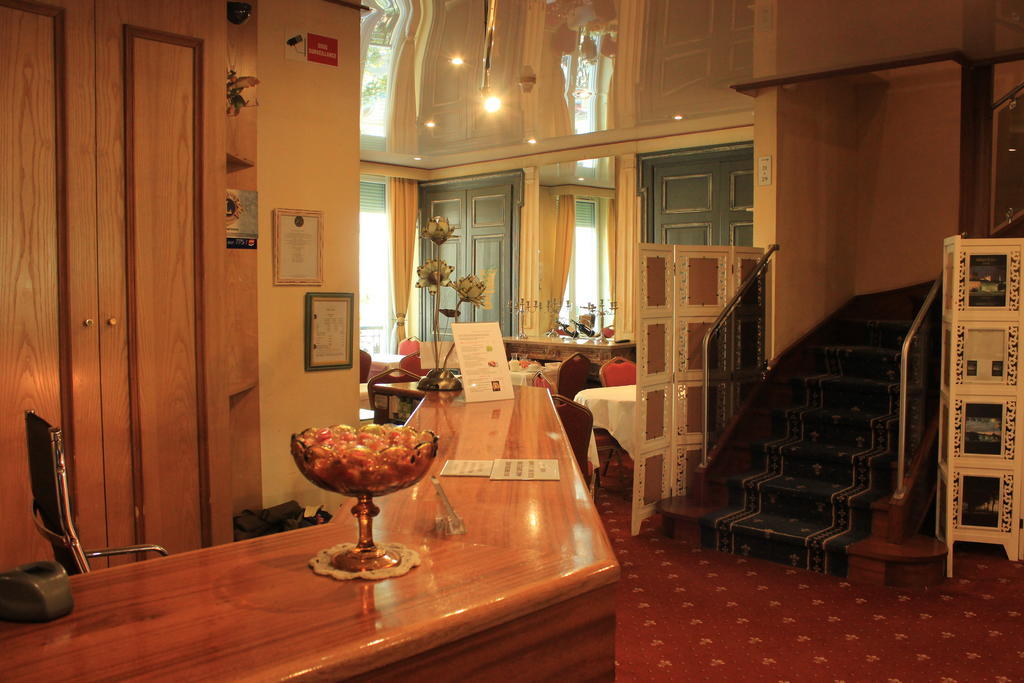 Hotel Foch Лион Экстерьер фото